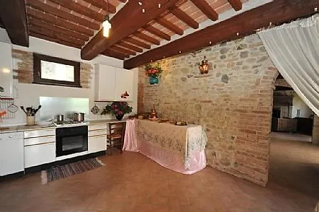 Sleeps 15 Pool Wifi Vila