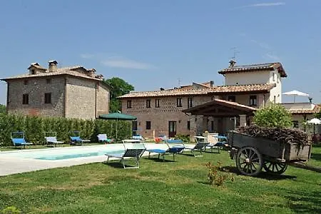 Sleeps 15 Pool Wifi